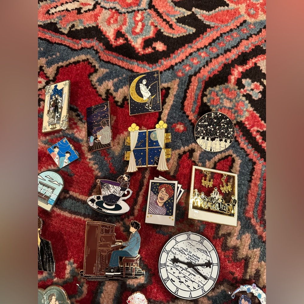 Large BTS Enamel Pin Lot - Picture 9 of 10